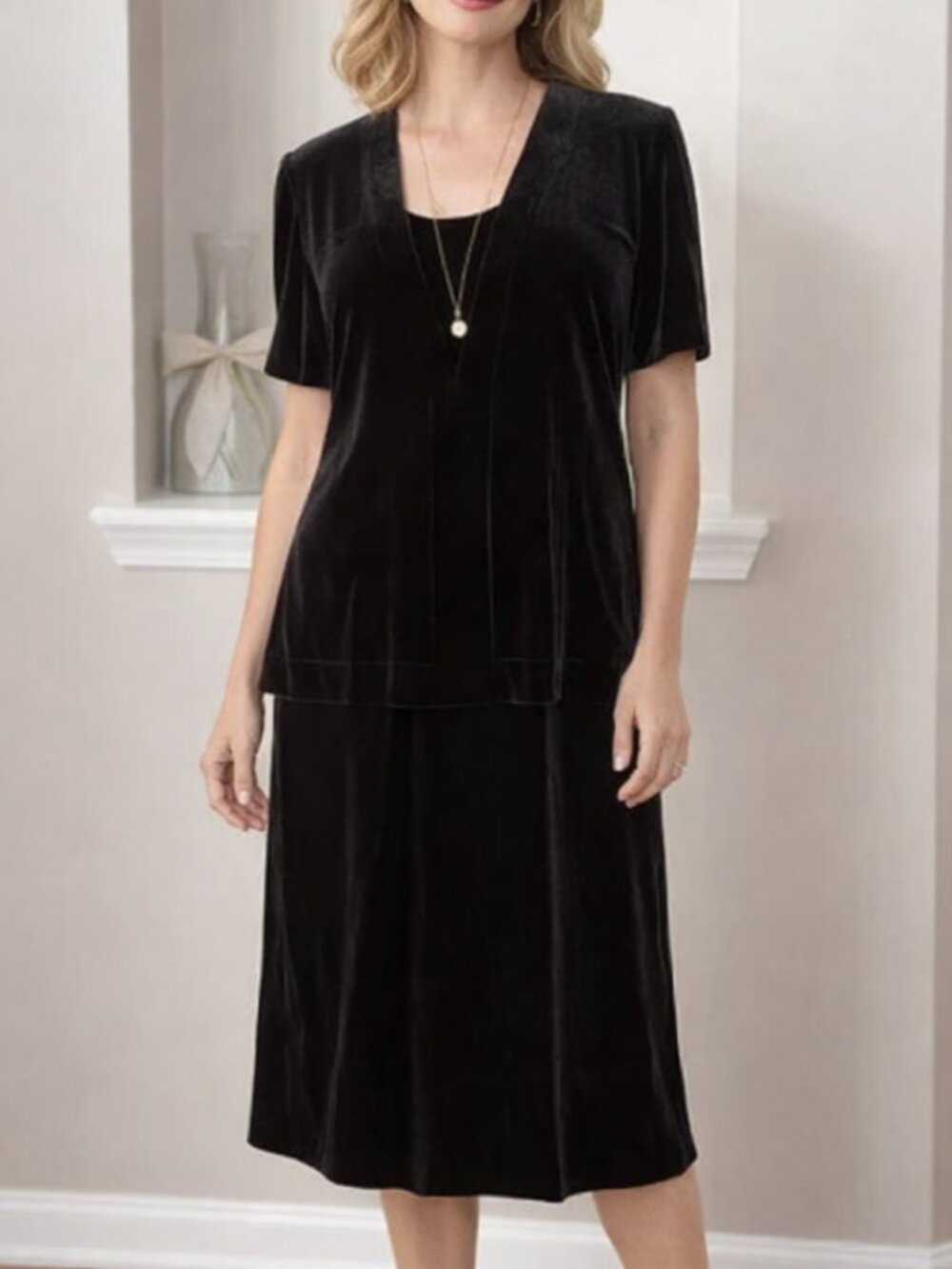 Rhapsody 90's Vintage Black Soft velvet short sleeve scoop neck midi dress, 14